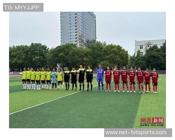 足球小孩的梦想旅程如何在绿茵场上绽放光彩与希望