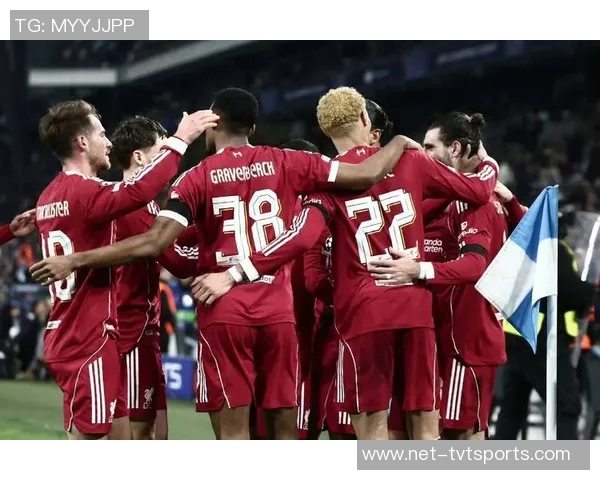 切尔西与利物浦激战正酣谁将赢得英超巅峰对决的胜利